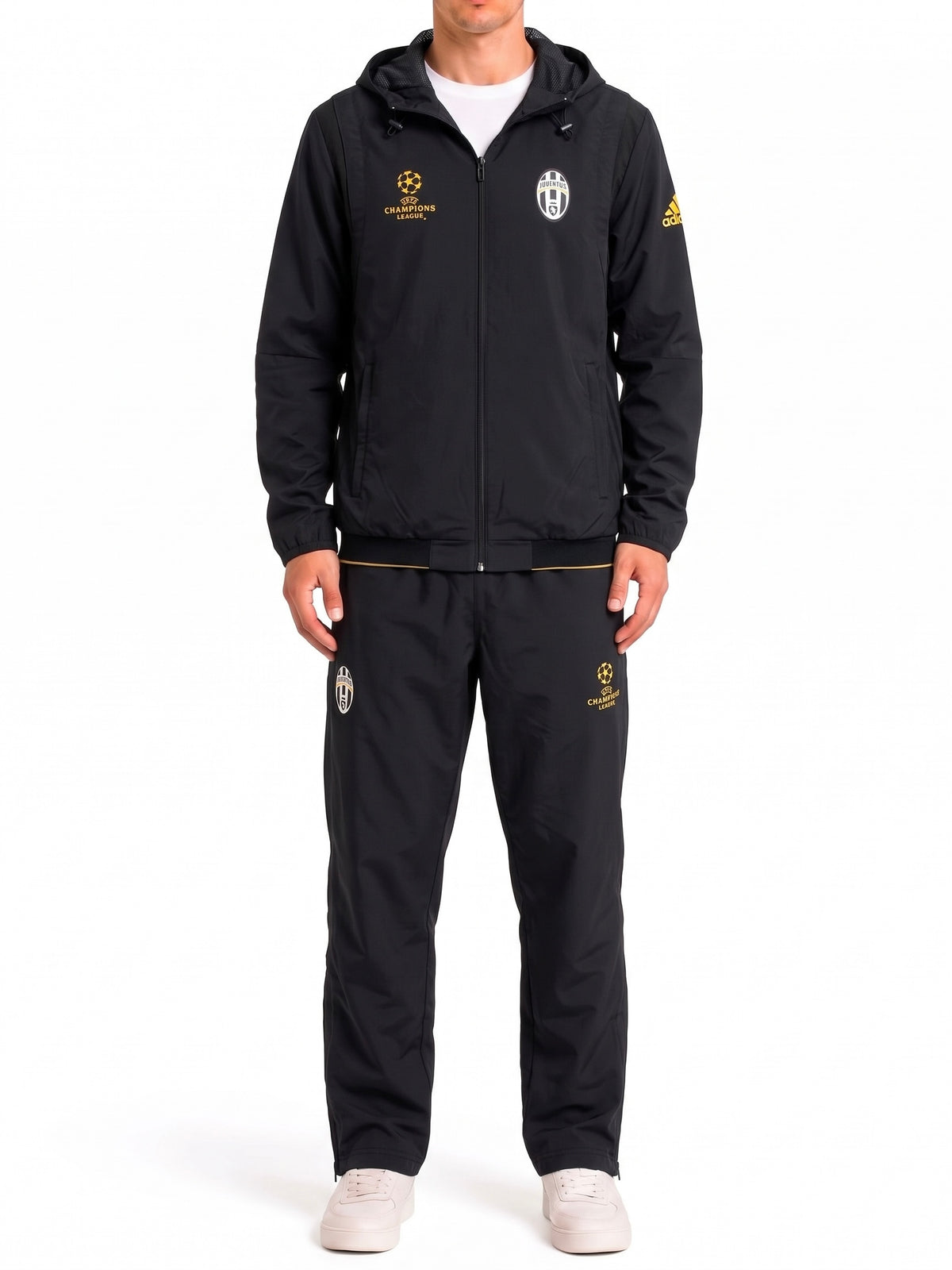 Juventus Tracksuit (S)