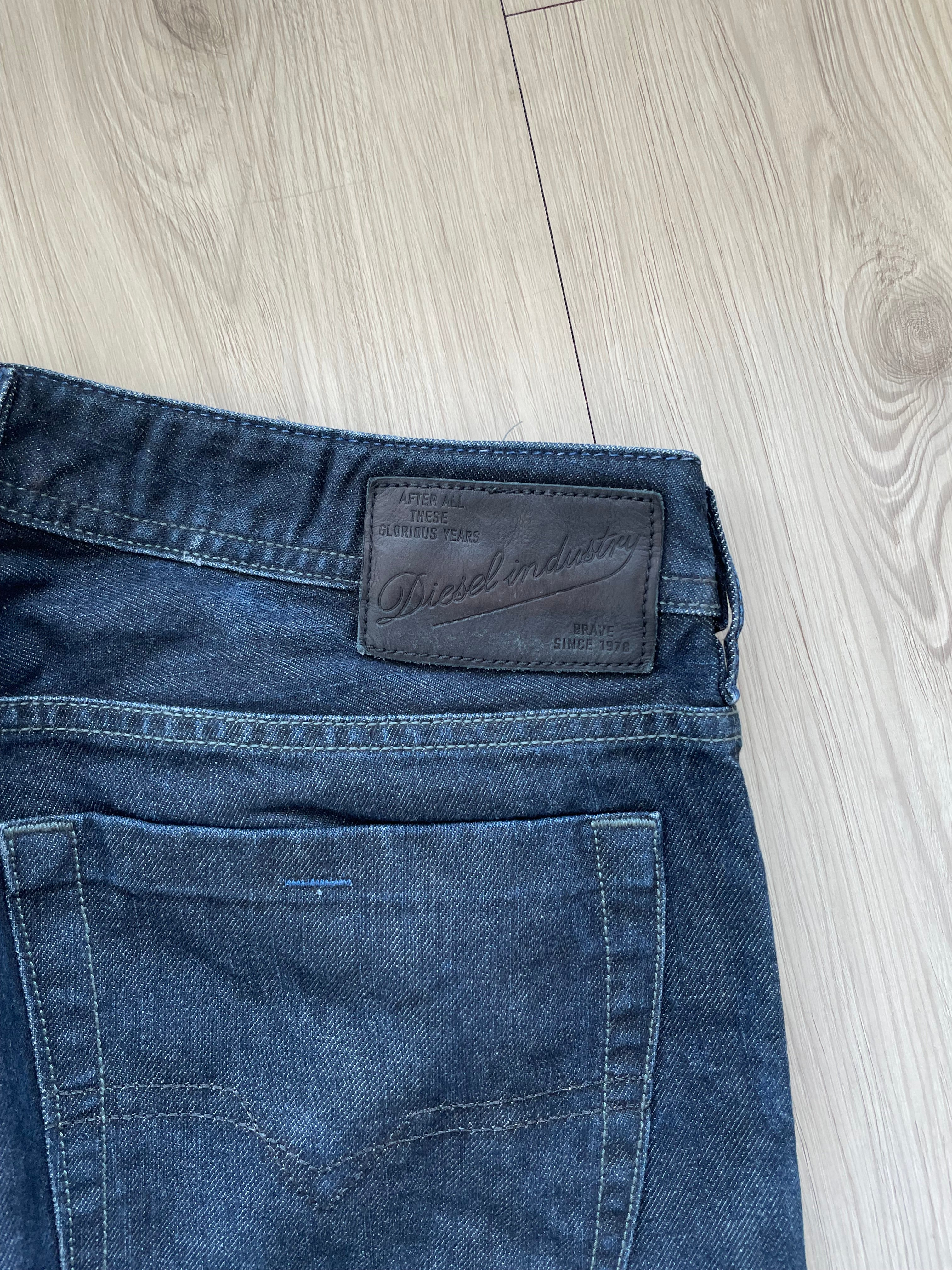 Diesel Jeans (M-L)