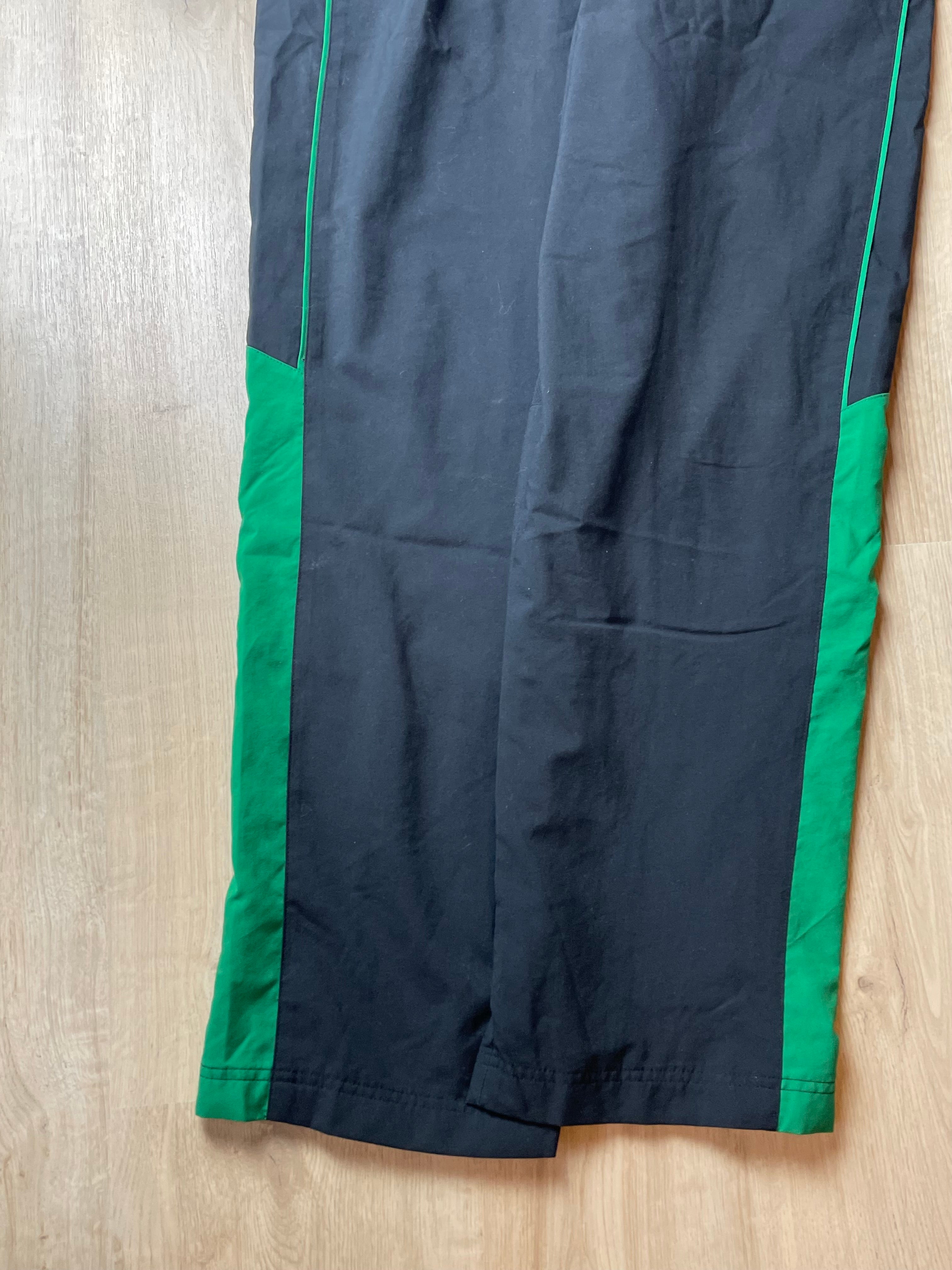 Nike Tracksuit, open leg (XL)