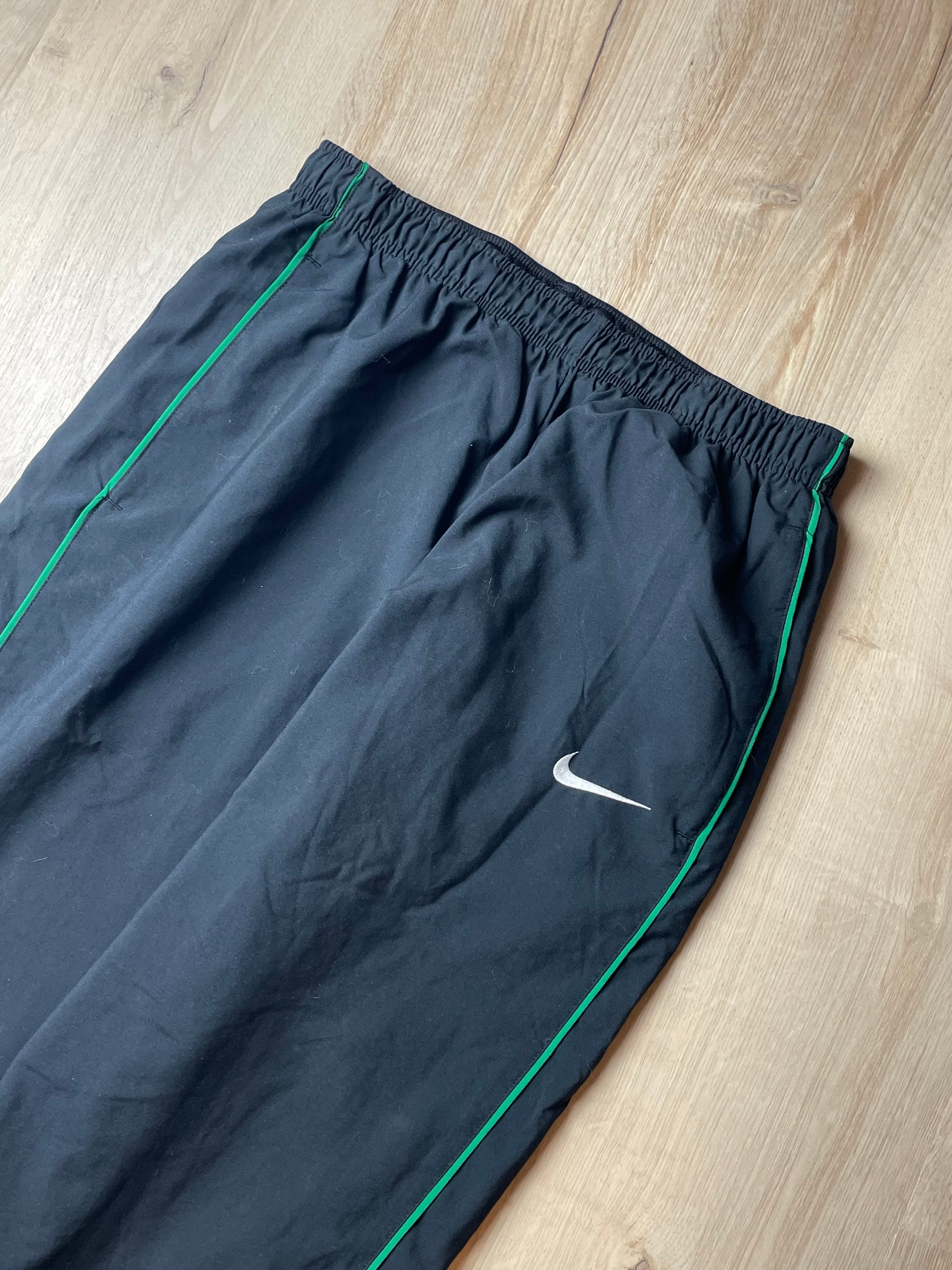 Nike Tracksuit, open leg (XL)