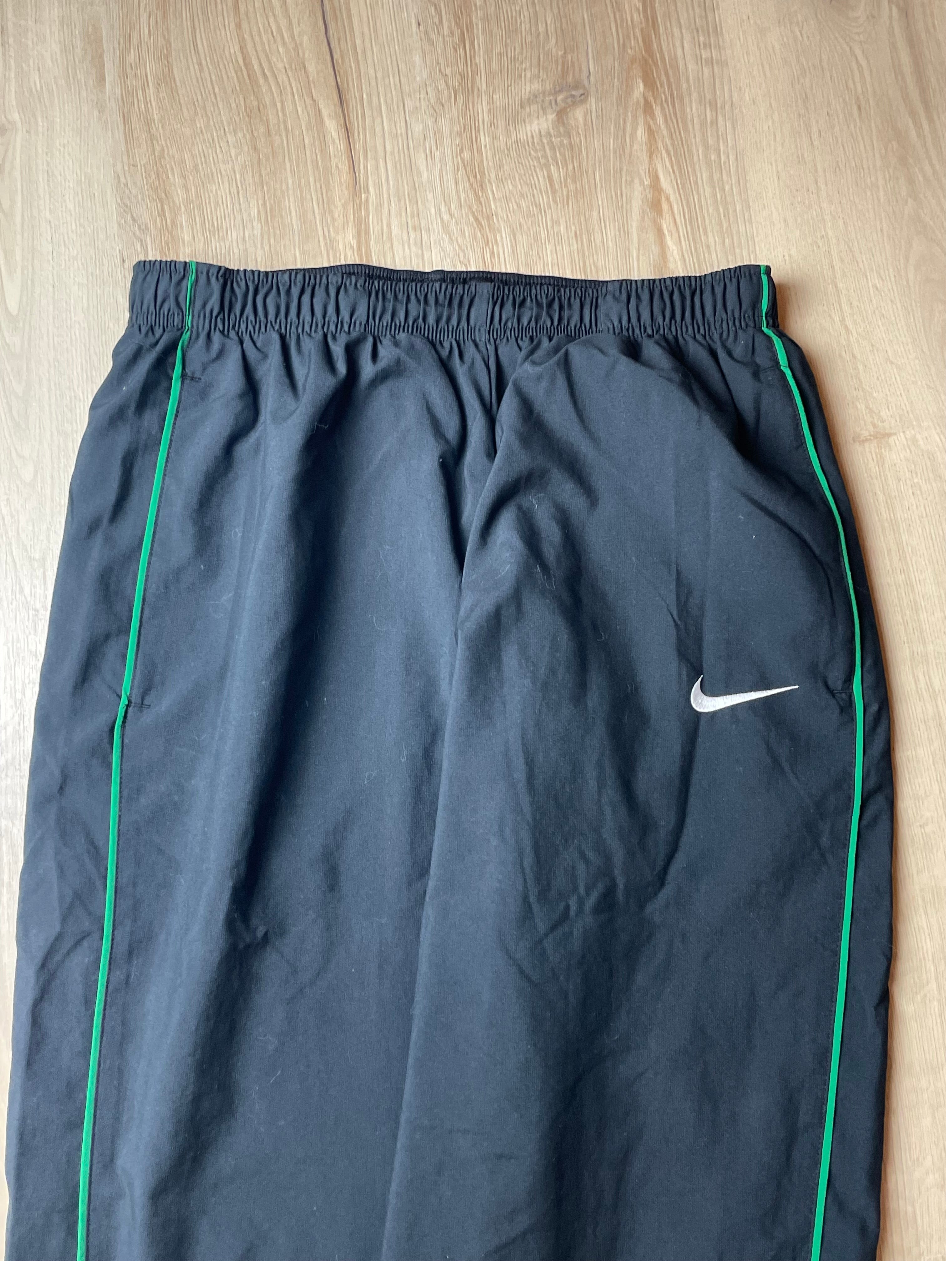 Nike Tracksuit, open leg (XL)