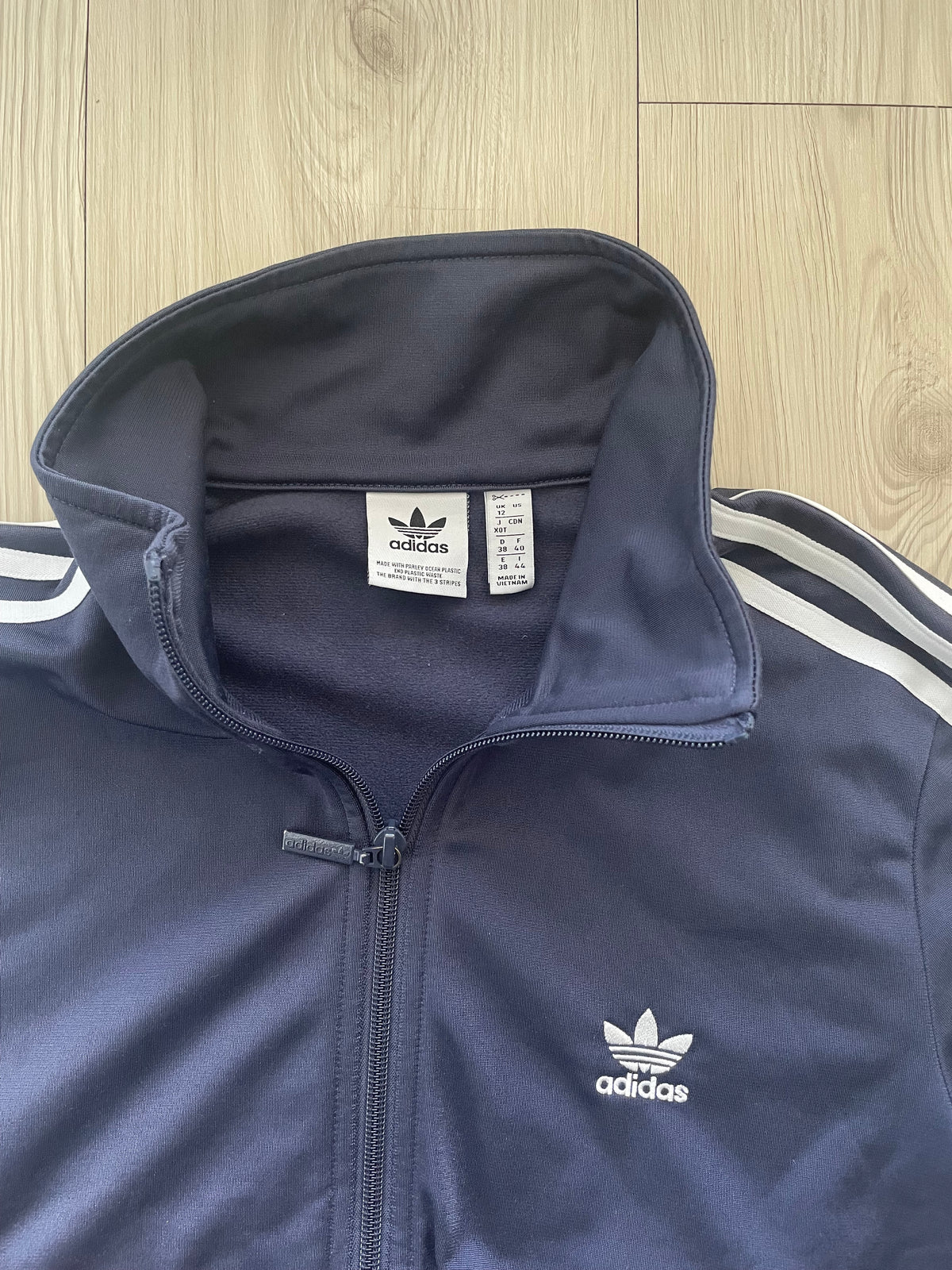 Adidas firebird Tracksuit (M)